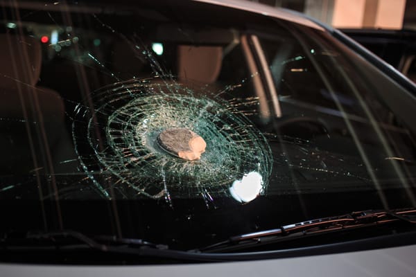 Rock-Throwing Teens Reported In Robina